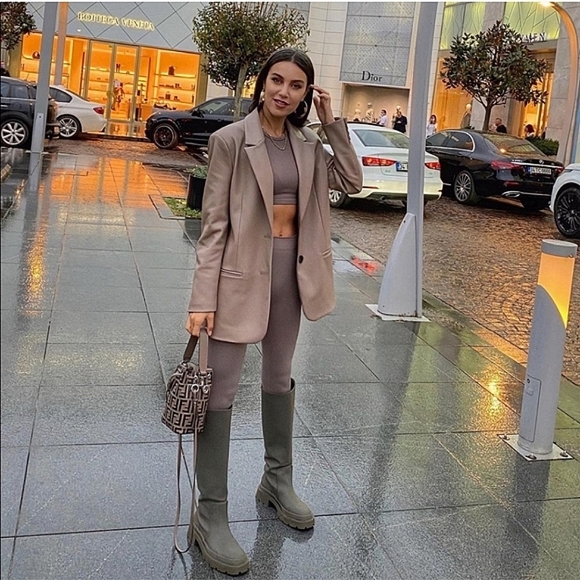 ZARA FAUX LEATHER OVERSIZED BLAZER  Size S and M - Picture 11 of 16